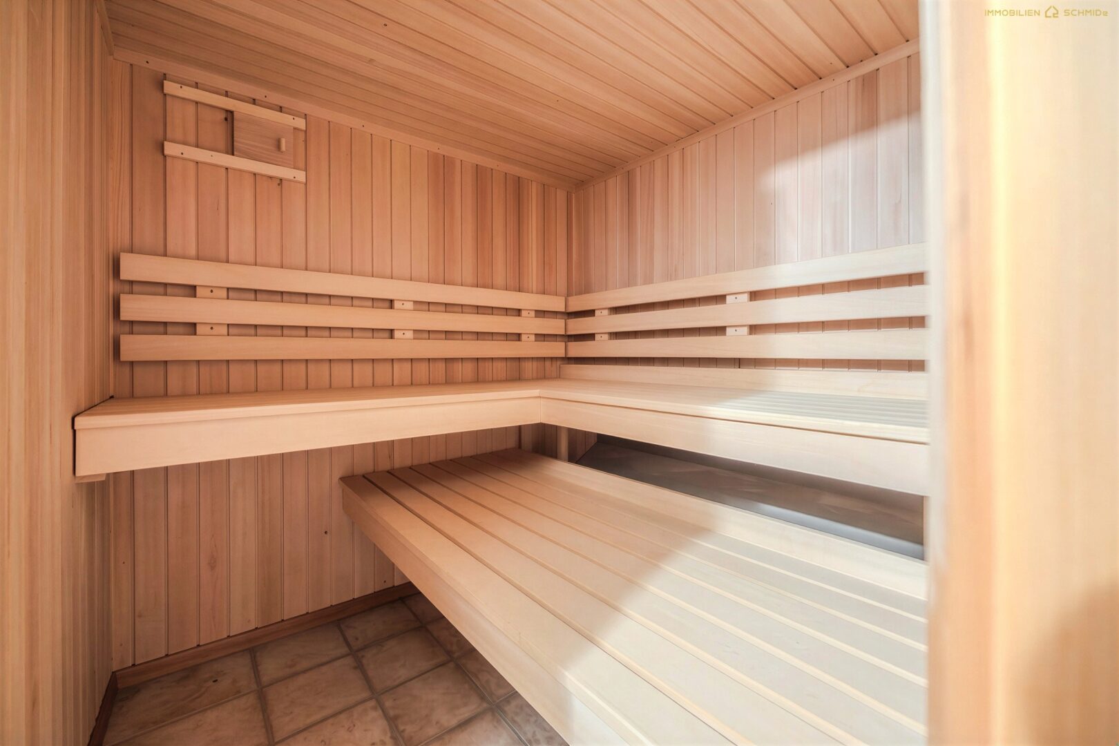 Wohnung EG