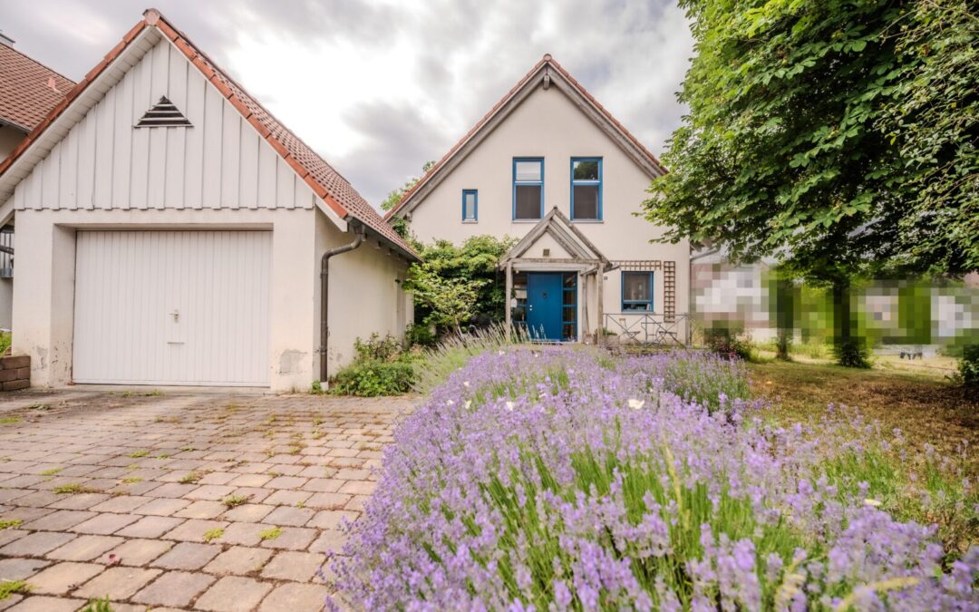 Charmantes Einfamilienhaus mit Garten und Garage – Ihr neues Zuhause in Bad Saulgau-Wolfartsweiler