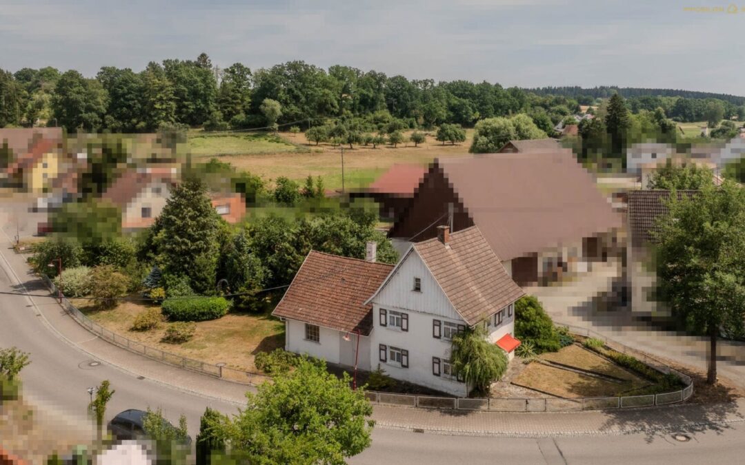 Wohnhaus mit „Alter Schmiede“– ein außergewöhnliches Objekt mit Charakter und Entwicklungspotenzial
